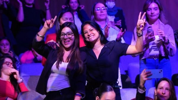 a todas las mujeres valientes y dedicadas del comando general de las fuerzas militares de colomb (2)