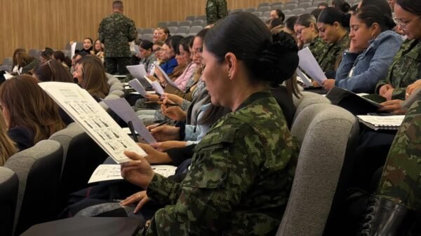 ¡el liderazgo femenino no se detiene! 🇨🇴✨las damas protectoras del soldado, en alianza con la (2)